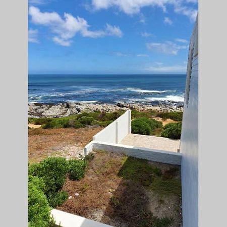 Shimmering Sea Cottage De Kelders Bagian luar foto